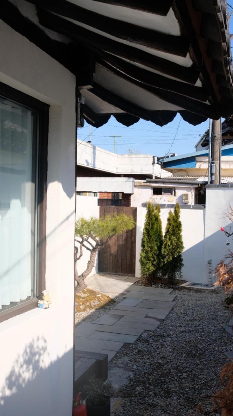 Hanok Dasi Bom 101 Gyeongju Luaran gambar